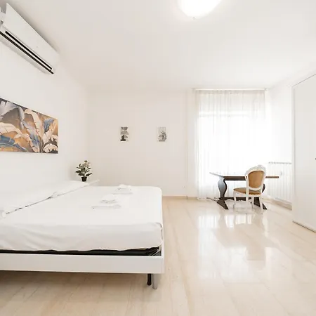 Finelli Luxury Apartment, In The Heart Of Bologna